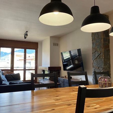 Apartamento Gold Cadi Гуардиола де Берга Екстериор снимка